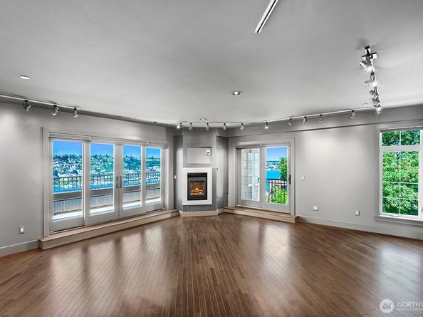 745 Bellevue Avenue E 402, Seattle WA 98102