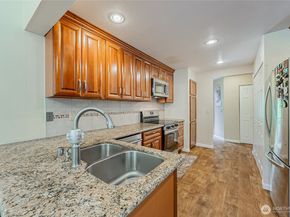 4164 Factoria Boulevard SE B11, Bellevue WA 98006