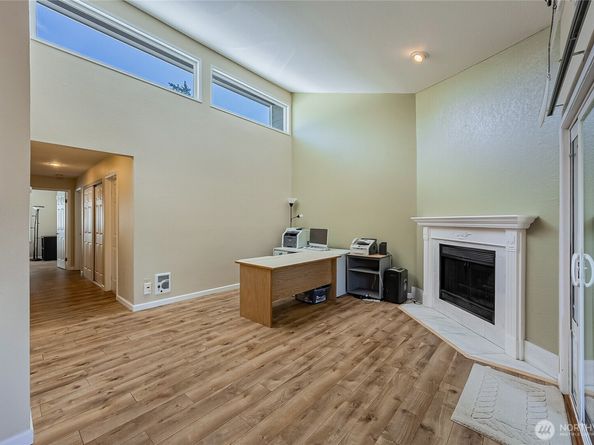 4164 Factoria Boulevard SE B11, Bellevue WA 98006