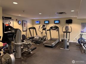 1420 Terry Avenue 1607, Seattle WA 98101