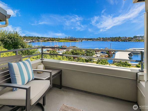 2400 8th Avenue N 2, Seattle WA 98109