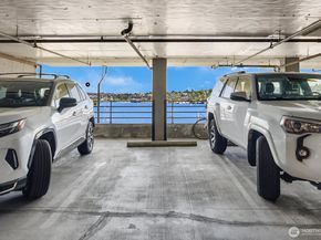 2400 8th Avenue N 2, Seattle WA 98109