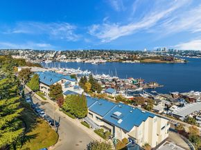 2400 8th Avenue N 2, Seattle WA 98109