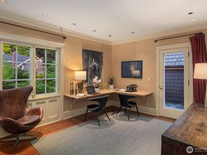 1617 Federal Avenue E, Seattle WA 98102