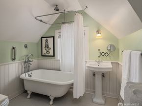 1617 Federal Avenue E, Seattle WA 98102