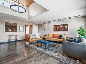 3661 24th Place W 401, Seattle WA 98199