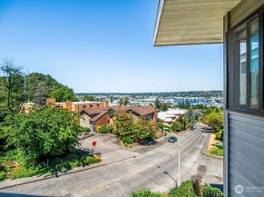 3661 24th Place W 401, Seattle WA 98199