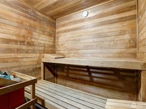 10501 8th Avenue NE 334, Seattle WA 98125