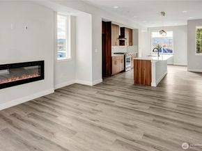 6722 NE 187th Street 101, Kenmore WA 98028