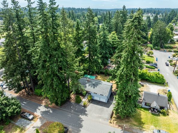 1847 N 183rd St, Shoreline WA 98133