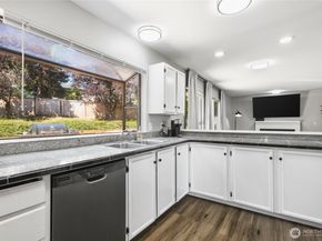1617 SW 324th Place, Federal Way WA 98023