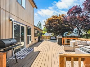 1617 SW 324th Place, Federal Way WA 98023