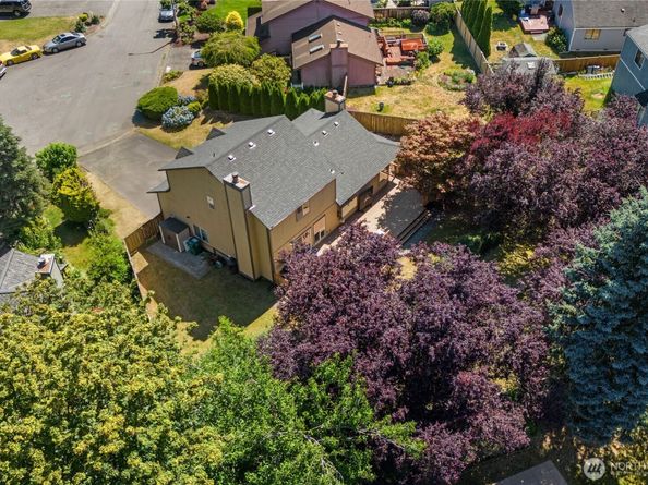 1617 SW 324th Place, Federal Way WA 98023