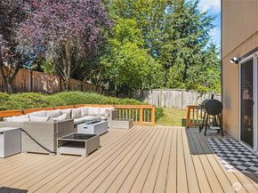1617 SW 324th Place, Federal Way WA 98023