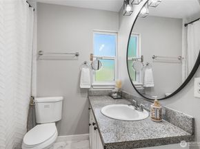 1617 SW 324th Place, Federal Way WA 98023