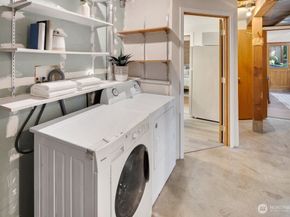 11811 33rd Avenue NE, Seattle WA 98125
