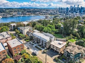 511 Howe Street A, Seattle WA 98109