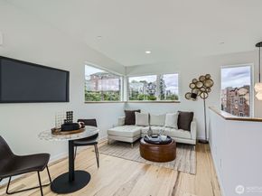 511 Howe Street A, Seattle WA 98109