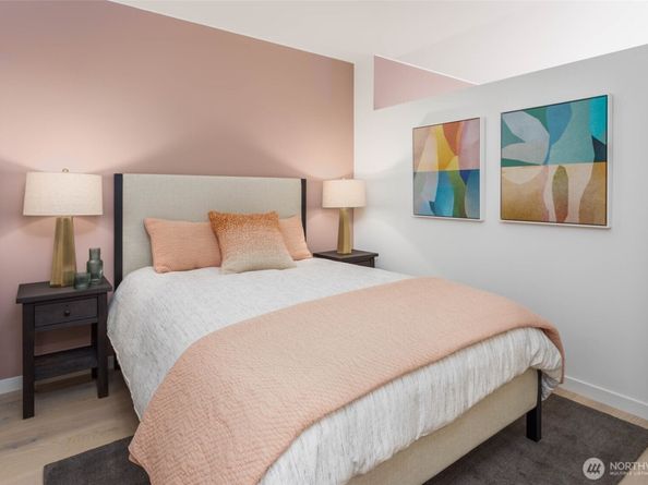 800 Columbia Street 1210, Seattle WA 98104