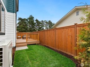 12433 SE 256th Place 4, Kent WA 98030