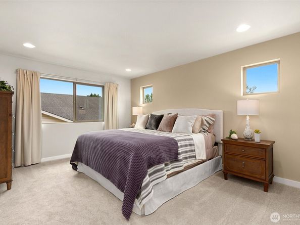 12433 SE 256th Place 4, Kent WA 98030