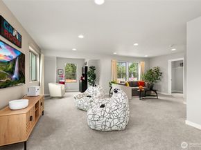 12433 SE 256th Place 4, Kent WA 98030