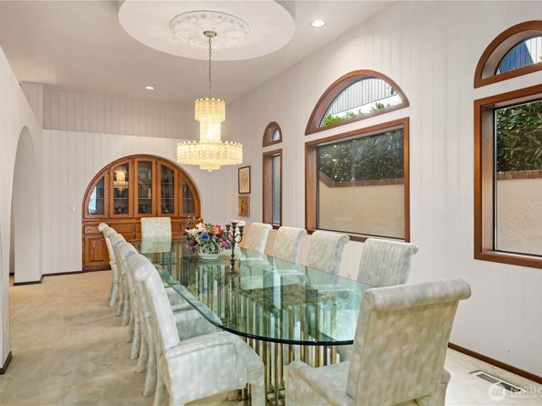 6669 N NE Windermere Road, Seattle WA 98115