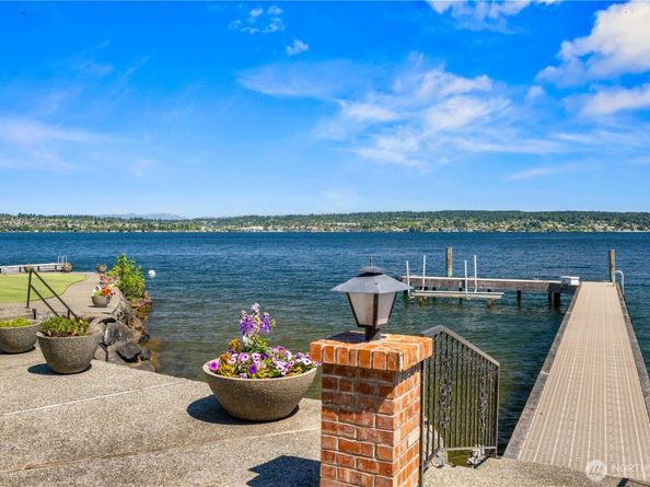 6669 N NE Windermere Road, Seattle WA 98115