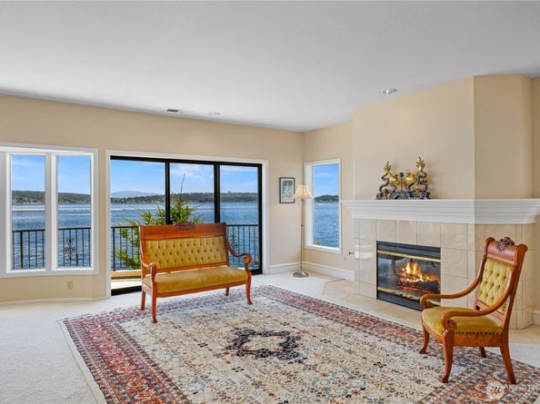 6669 N NE Windermere Road, Seattle WA 98115