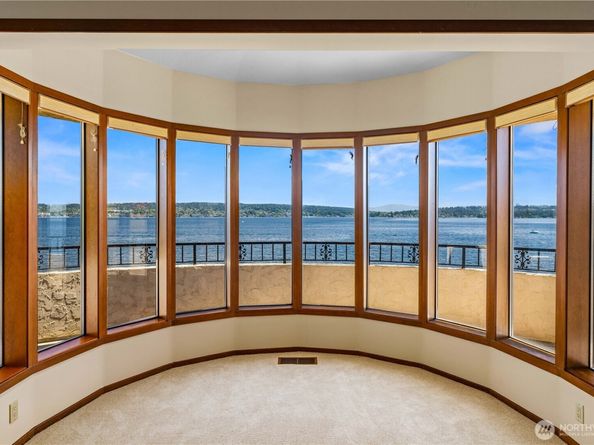 6669 N NE Windermere Road, Seattle WA 98115