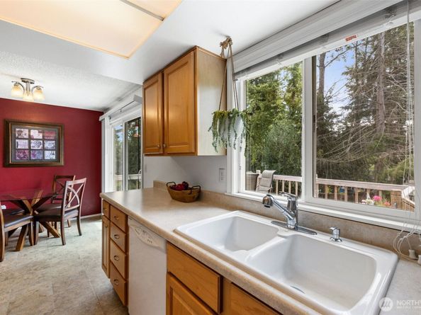 13709 30th Drive SE, Mill Creek WA 98012