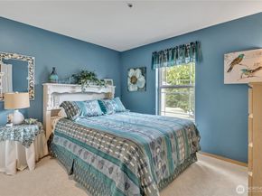 4318 NE 9th Place, Renton WA 98059