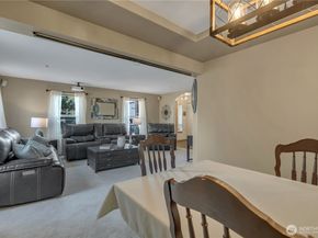 4318 NE 9th Place, Renton WA 98059