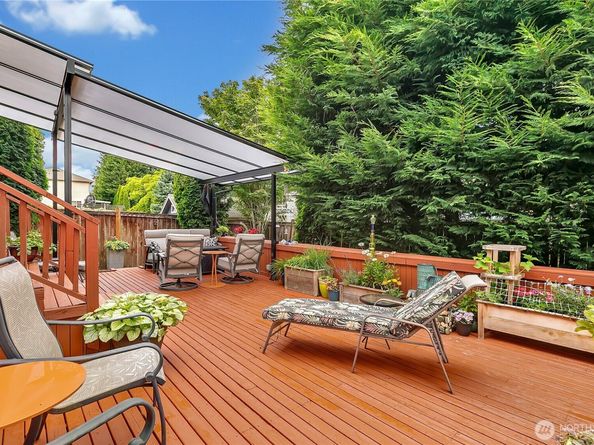 4318 NE 9th Place, Renton WA 98059