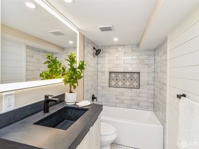 4725 37th Avenue SW, Seattle WA 98126