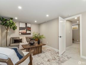 4725 37th Avenue SW, Seattle WA 98126