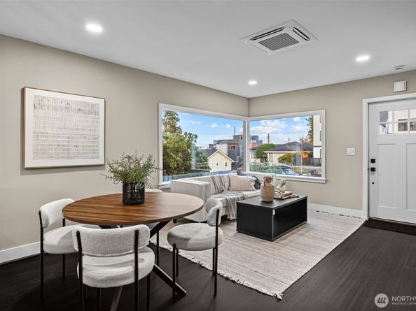 4725 37th Avenue SW, Seattle WA 98126