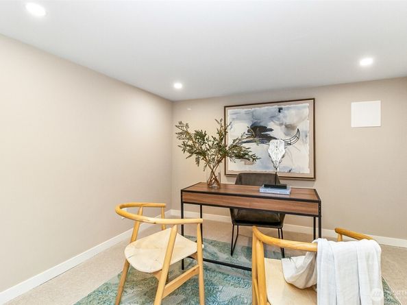 4725 37th Avenue SW, Seattle WA 98126