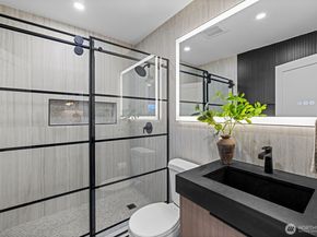 4725 37th Avenue SW, Seattle WA 98126