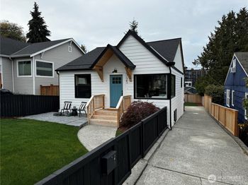 4725 37th Avenue SW