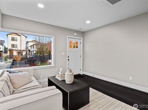 4725 37th Avenue SW, Seattle WA 98126