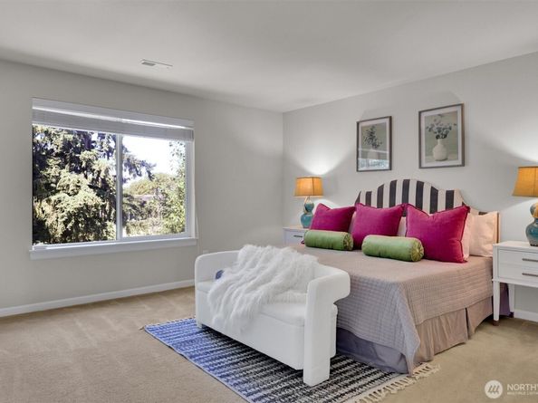 11103 5th Avenue SW, Seattle WA 98146