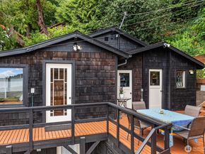 11212 SW 125th Street, Vashon WA 98070