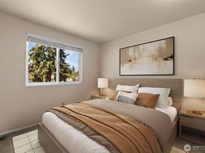 1124 SW 354th Street, Federal Way WA 98023