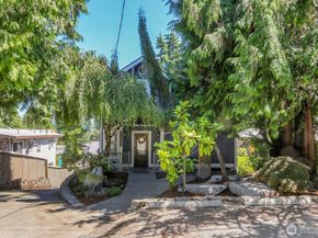 9510 9th Avenue NW, Seattle WA 98117