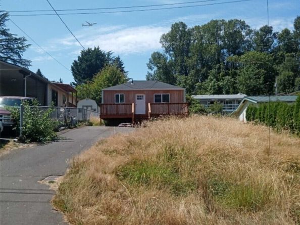 13055 33rd Avenue S, Tukwila WA 98168