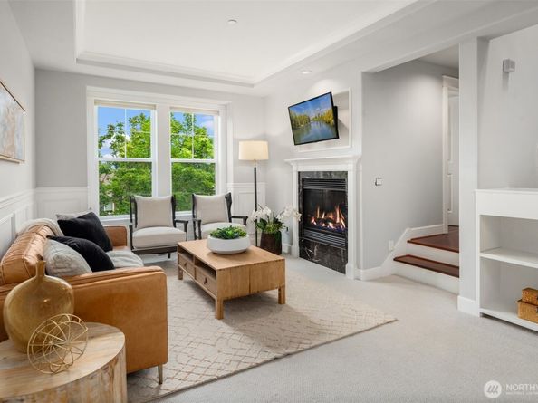 101 Shy Bear Way NW, Issaquah WA 98027