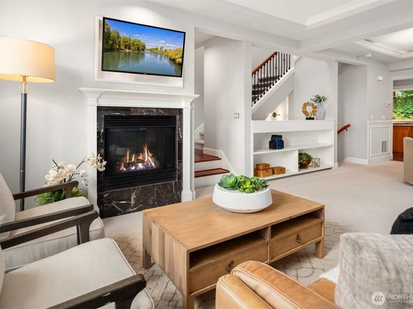 101 Shy Bear Way NW, Issaquah WA 98027