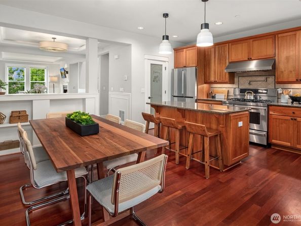 101 Shy Bear Way NW, Issaquah WA 98027
