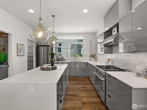 1504 1st Avenue N, Seattle WA 98109